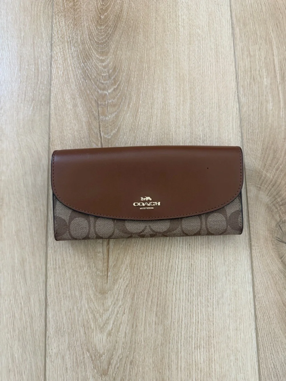 Coach Wallet. Used.